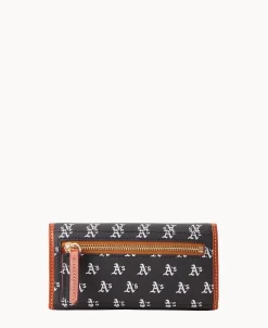 Dooney & Bourke Grab and Go | Clutches^MLB Continental Clutch