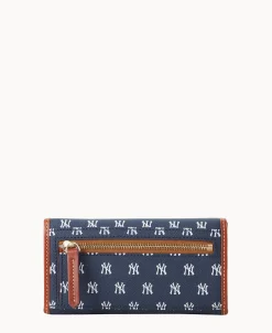 Dooney & Bourke Grab and Go | Clutches^MLB Continental Clutch