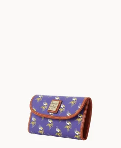 Dooney & Bourke Grab and Go | Clutches^NFL Continental Clutch