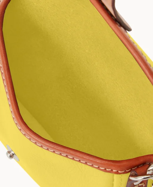 Dooney & Bourke Grab and Go | Wristlets^Oncour Cabriolet Flap Wristlet