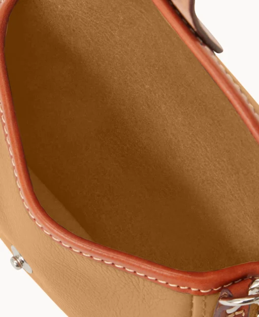 Dooney & Bourke Grab and Go | Wristlets^Oncour Cabriolet Flap Wristlet