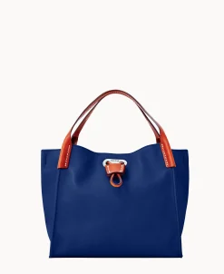 Dooney & Bourke Ready For the Getaway | Smooth Leather^Oncour Victoria Mini Full Up