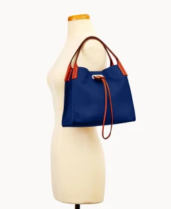 Dooney & Bourke Ready For the Getaway | Smooth Leather^Oncour Victoria Mini Full Up