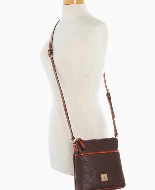 Dooney & Bourke The Pebble Grain Collection | Pebbled Leather^Pebble Grain Small Everyday Crossbody